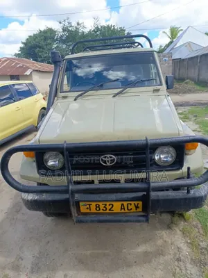 Toyota Land Cruiser 1998 Beige