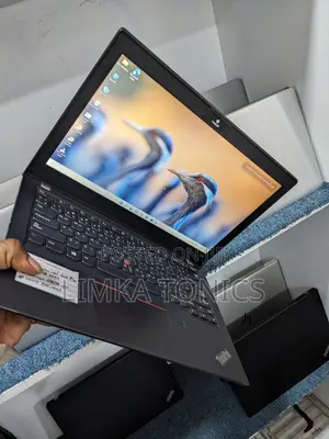 New Laptop Lenovo ThinkPad X280 8GB Intel Core i5 SSD 256GB