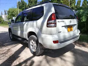 Toyota Land Cruiser Prado 2007 2.7 I 16V White