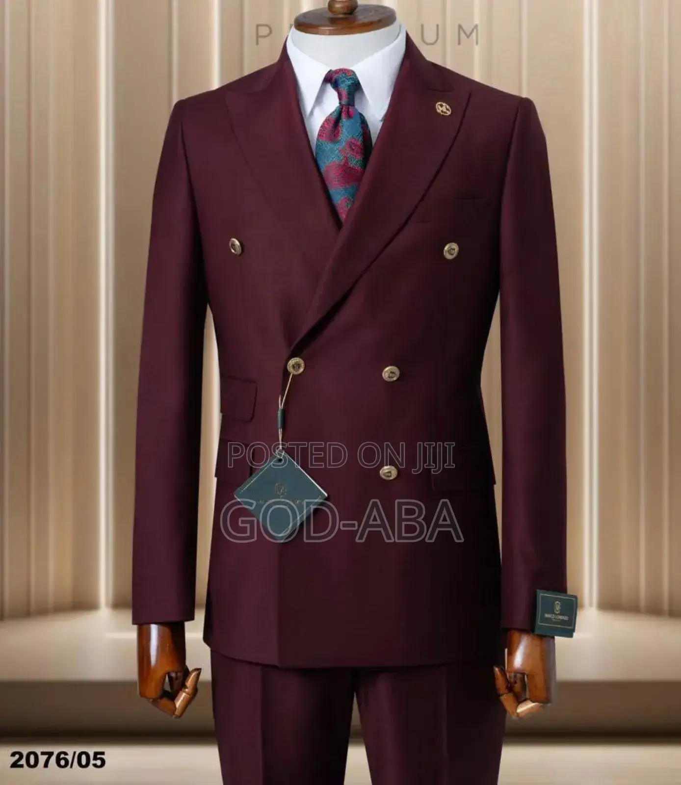 Mens Suits//Classic Suits