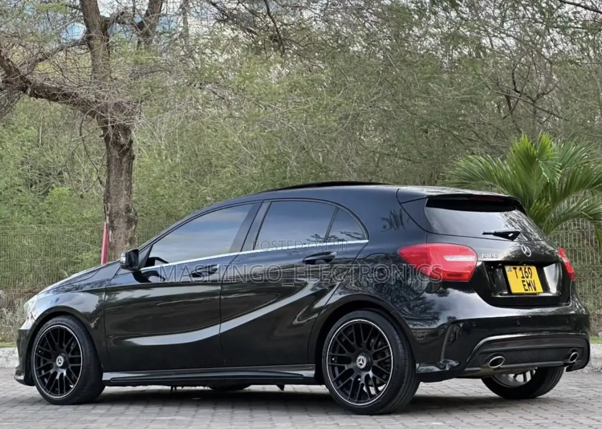 Mercedes-Benz A-Class 2013 Black