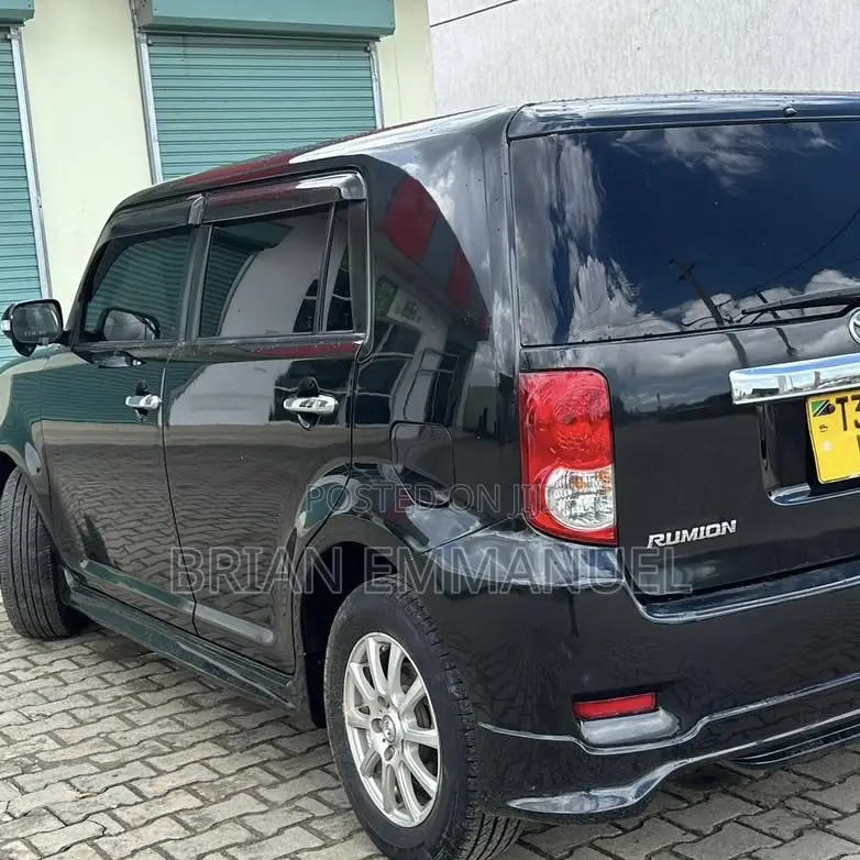 Toyota Rumion 1.5 FWD 2021 Black