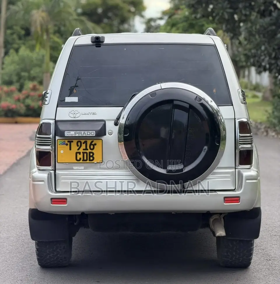 Toyota Land Cruiser Prado 2002 Silver