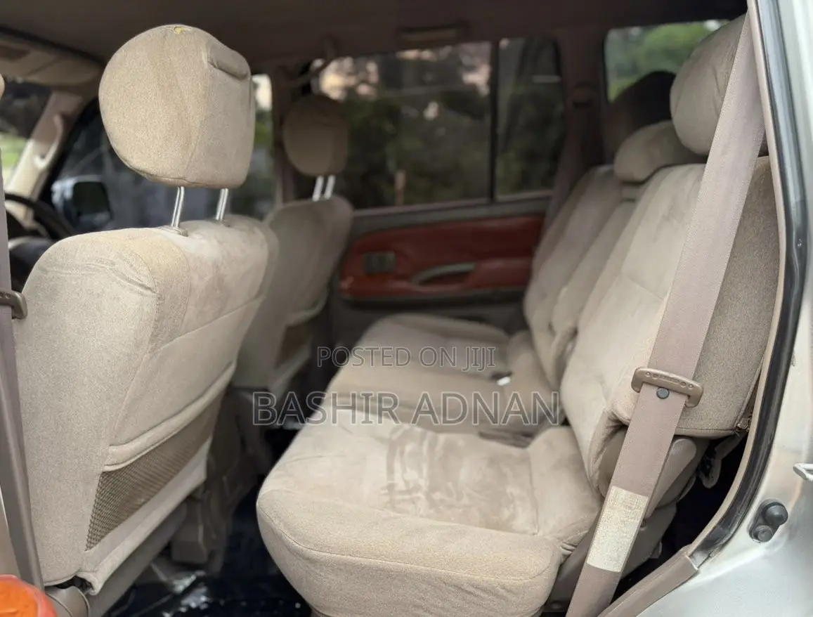 Toyota Land Cruiser Prado 2002 Silver
