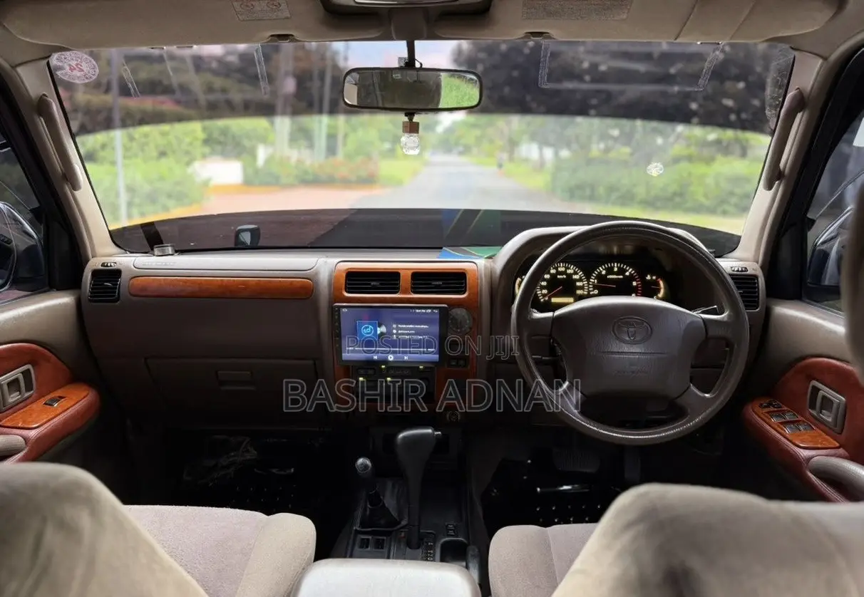 Toyota Land Cruiser Prado 2002 Silver