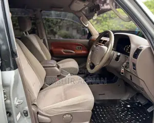 Toyota Land Cruiser Prado 2002 Silver