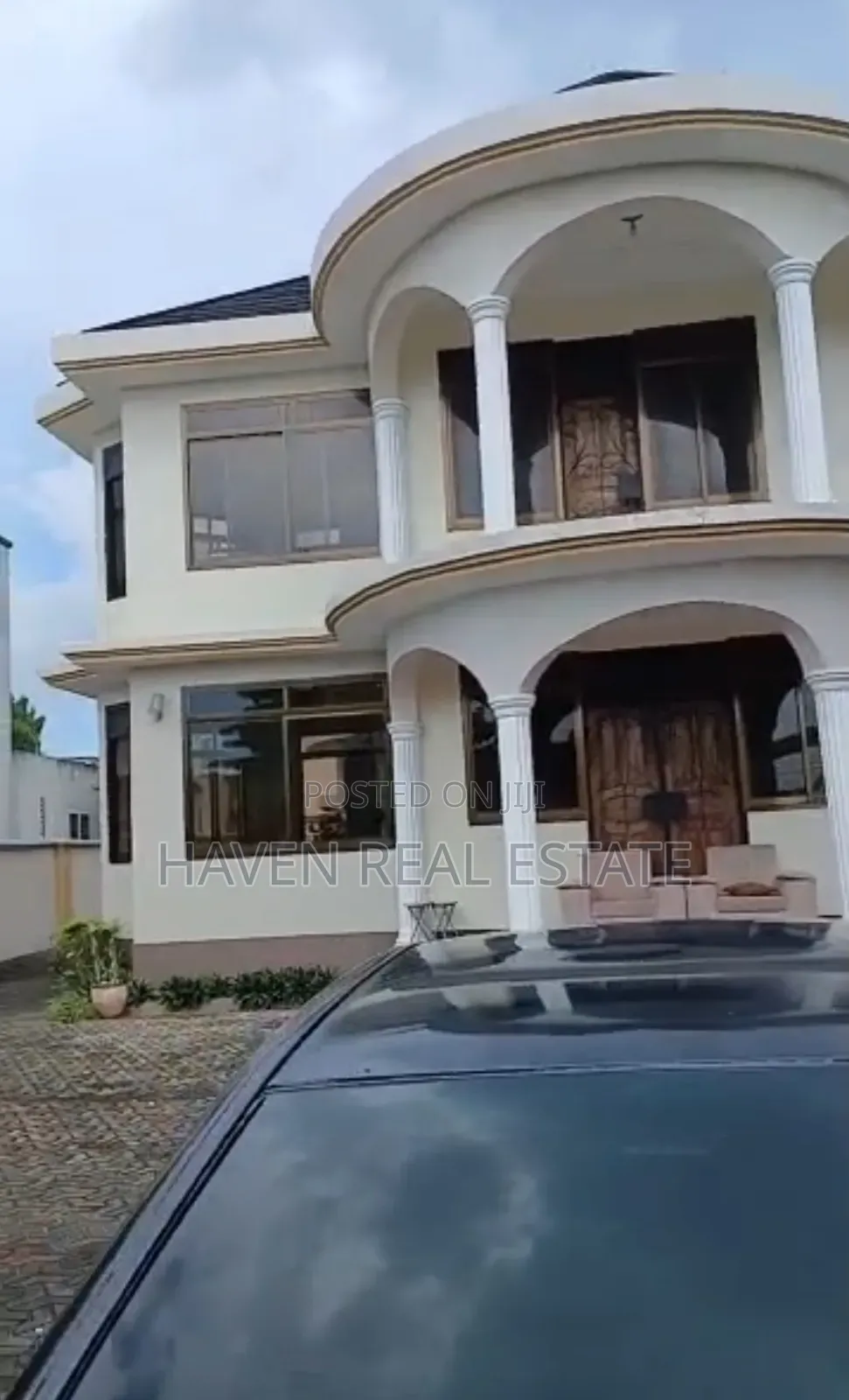 5bdrm House in Mtoni for sale