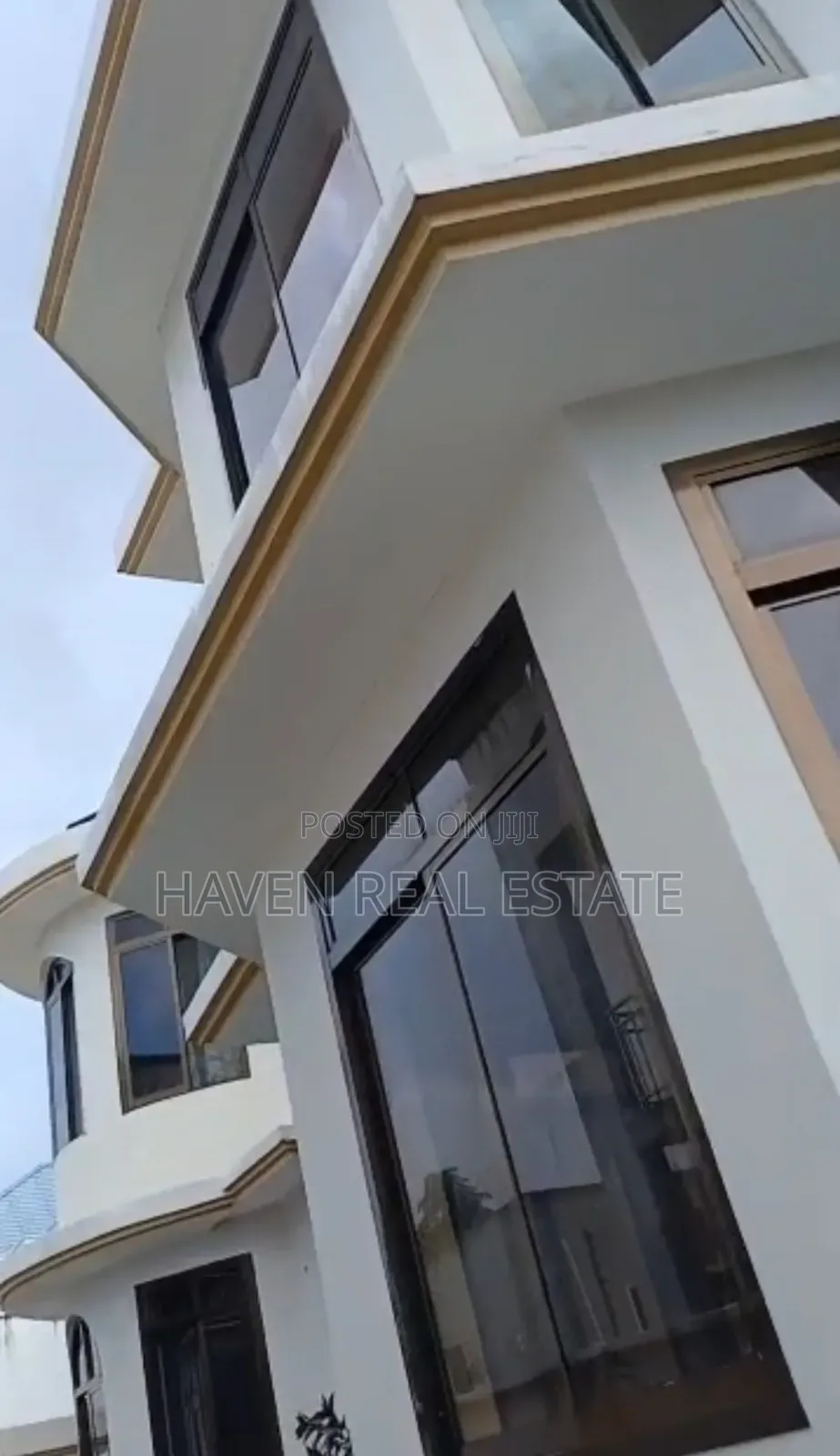 5bdrm House in Mtoni for sale