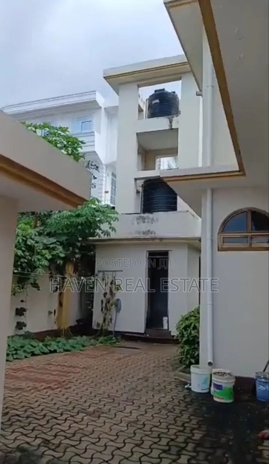 5bdrm House in Mtoni for sale