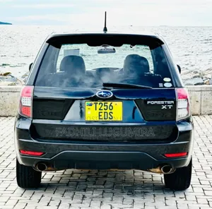 Subaru Forester 2010 Black