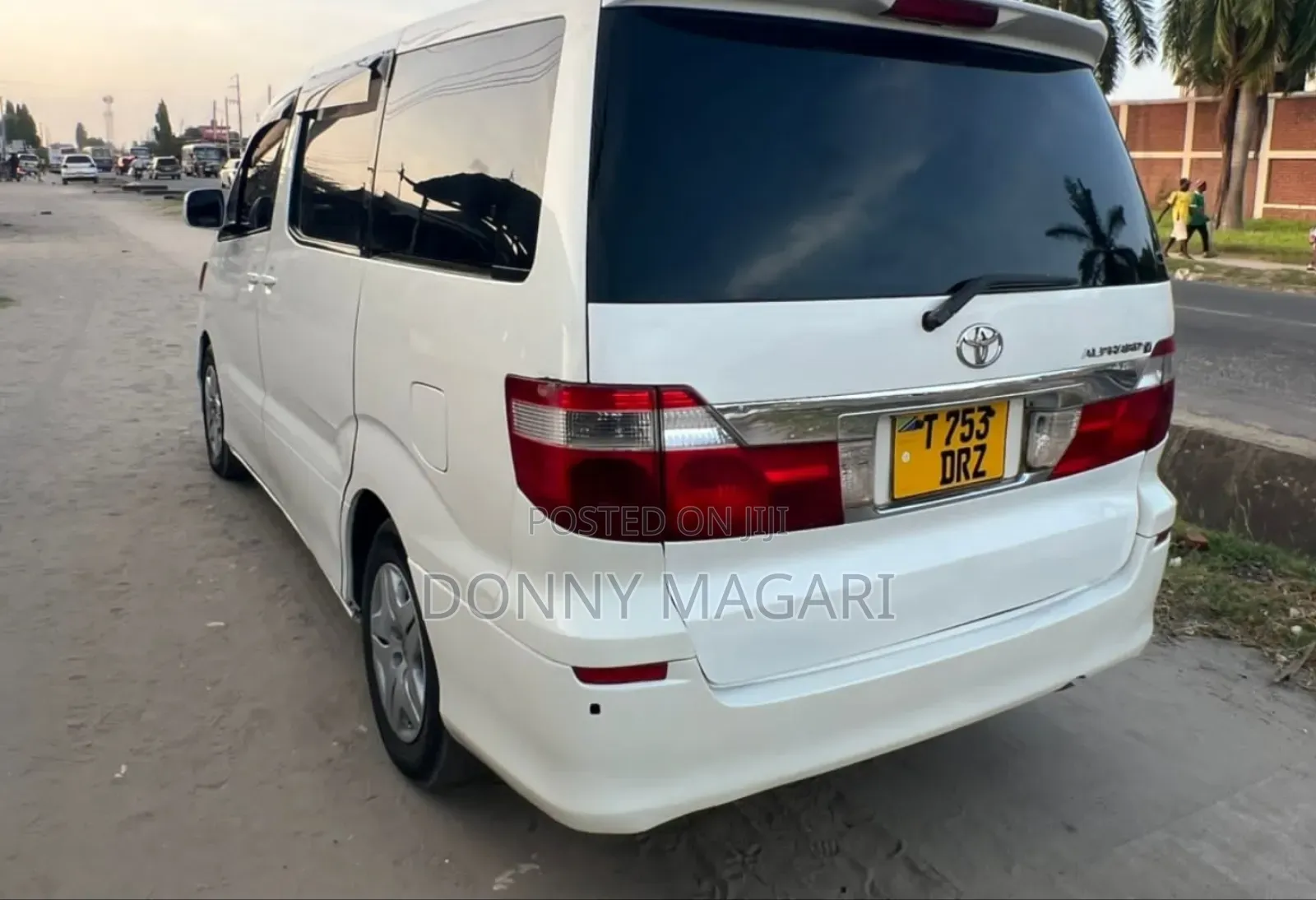 Toyota Alphard 2005 White