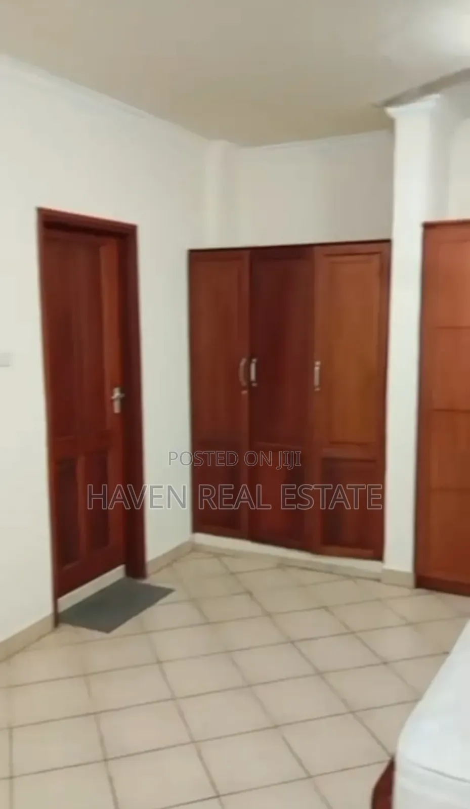 3bdrm Apartment in Upanga East for sale