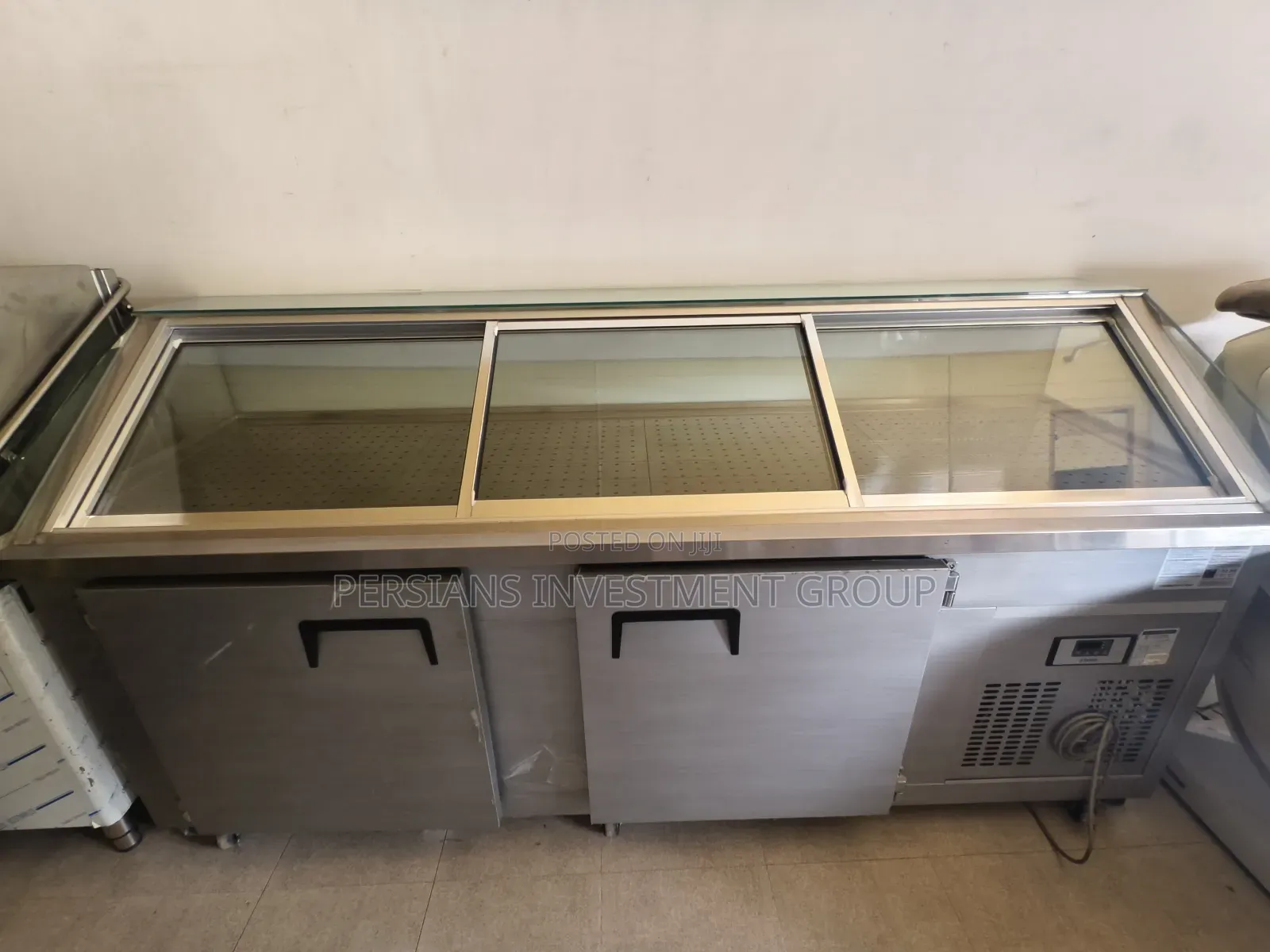 Commercial Saladette and Sandwich Preparation Counter