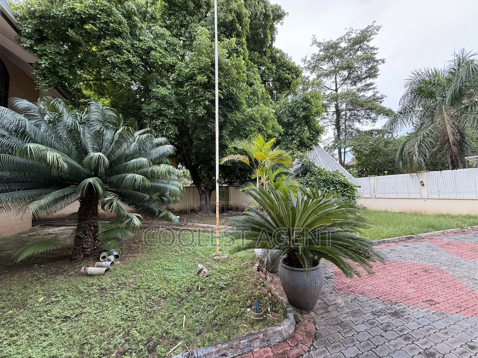 5bdrm Mansion in Coolest Estate, Masaki for rent