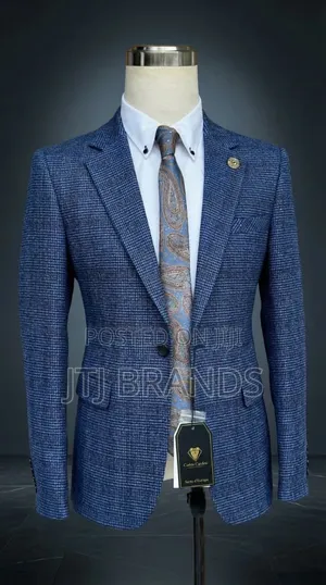 Aisee Ningekuwa Mimi Nisingeacha Blazer Hii