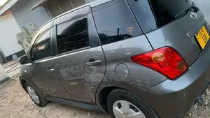Toyota IST 2004 Gray