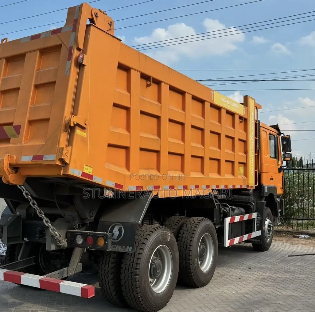 Shacman Tipper