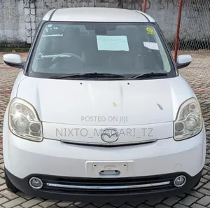 Mazda Verisa 2009 White