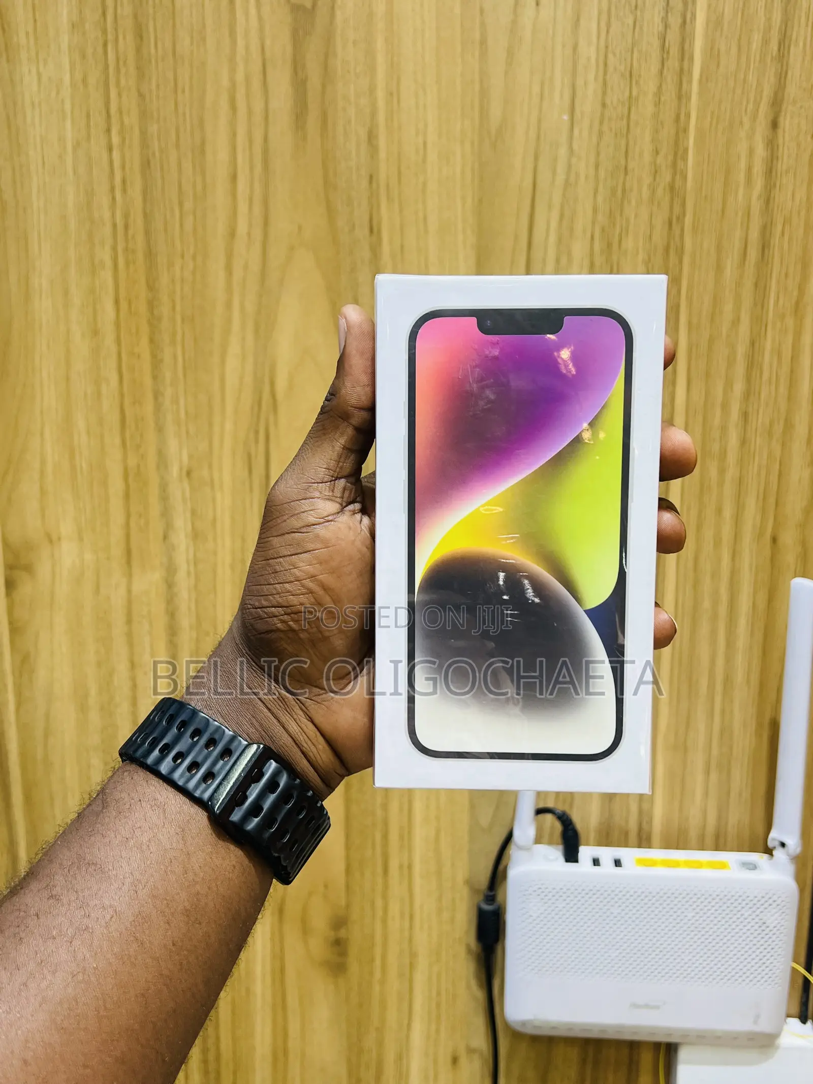 New Apple iPhone 14 256 GB Silver