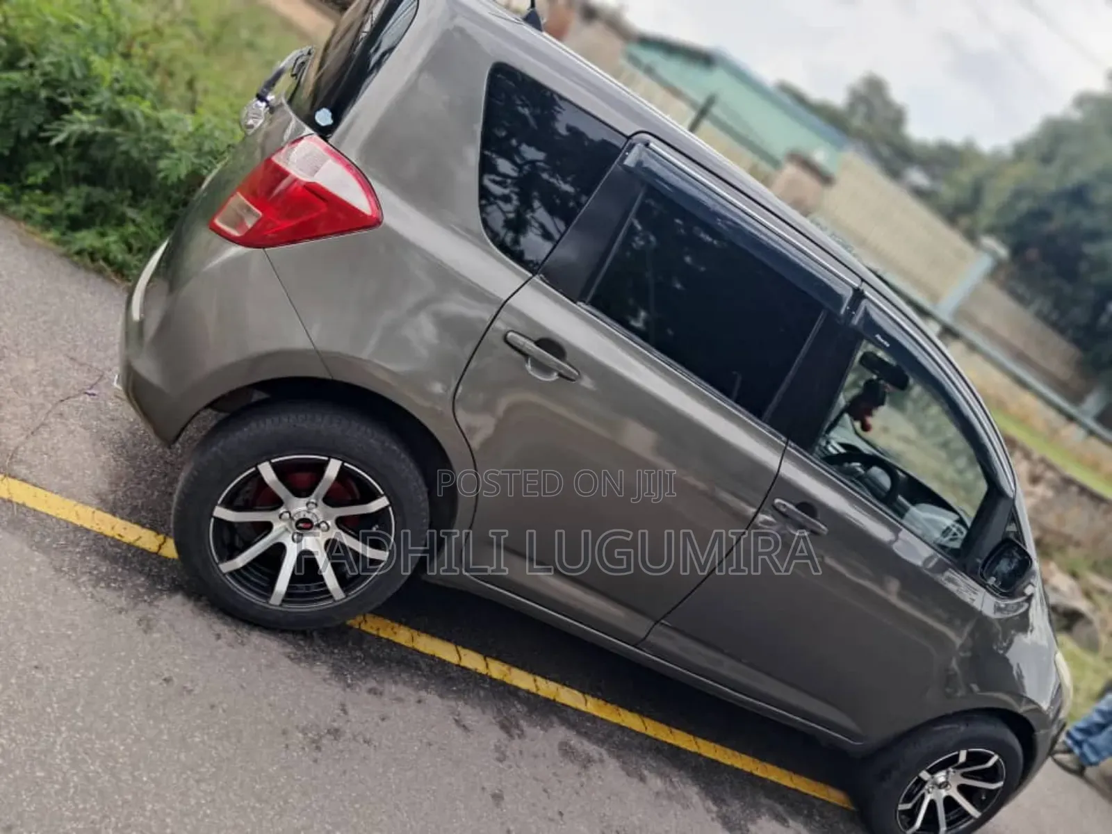 Toyota Ractis 2006 Gray