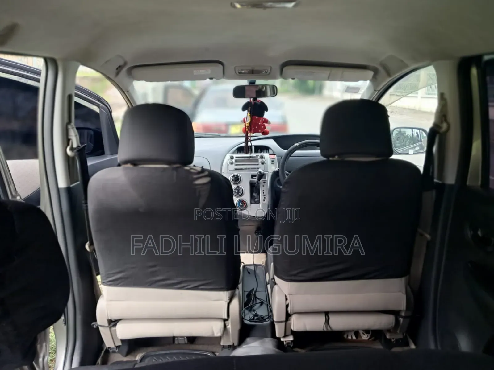 Toyota Ractis 2006 Gray