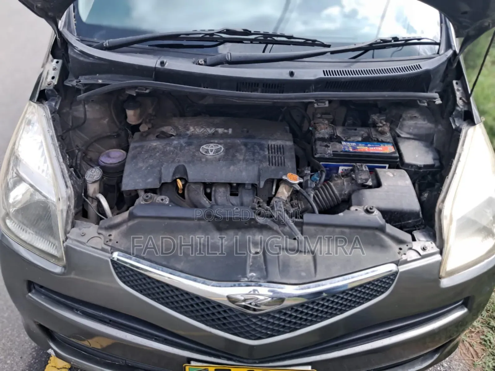 Toyota Ractis 2006 Gray