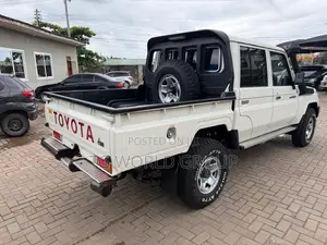 Toyota Land Cruiser 79 Series 2022 White