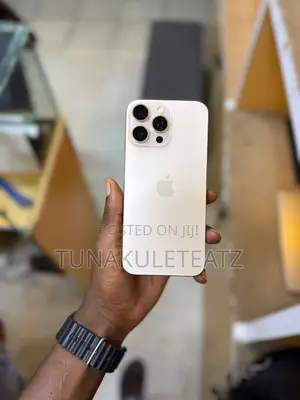 Apple iPhone 16 Pro Max 256 GB Rose Gold