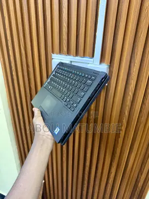 Laptop Dell Latitude 7390 16GB Intel Core i5 SSD 256GB