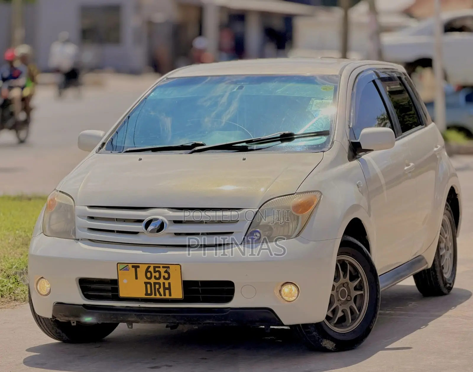 Toyota IST 2004 White
