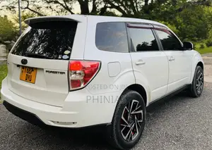 Subaru Forester 2011 White