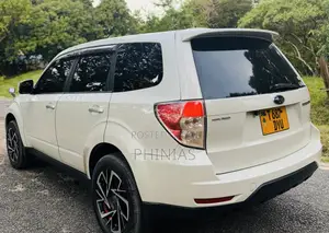 Subaru Forester 2011 White