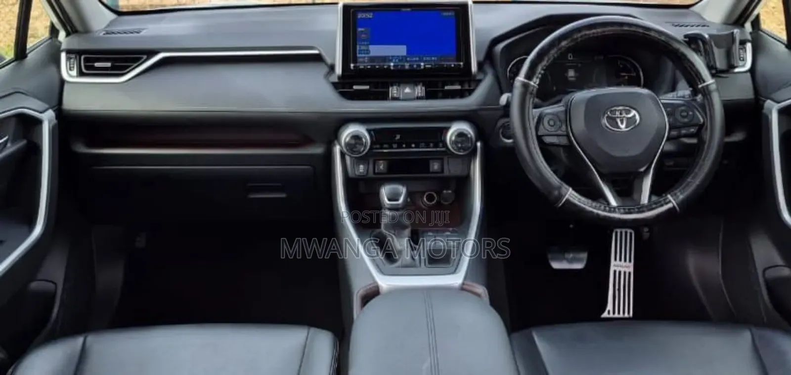 Toyota RAV4 Adventure 2021 White