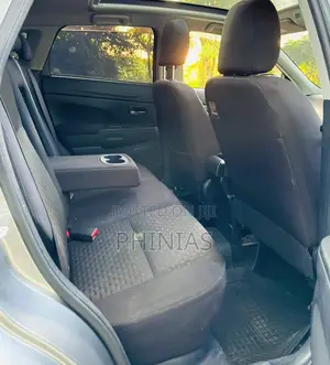 Mitsubishi RVR 2.0 2011 Gray