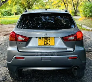 Mitsubishi RVR 2.0 2011 Gray