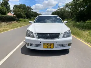Toyota Crown 2004 White