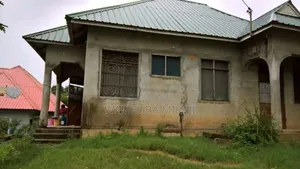 3bdrm Bungalow in Nyumba, Mbagala for sale