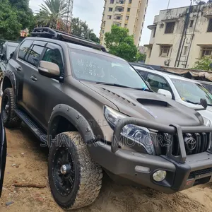Toyota Land Cruiser Prado 2013
