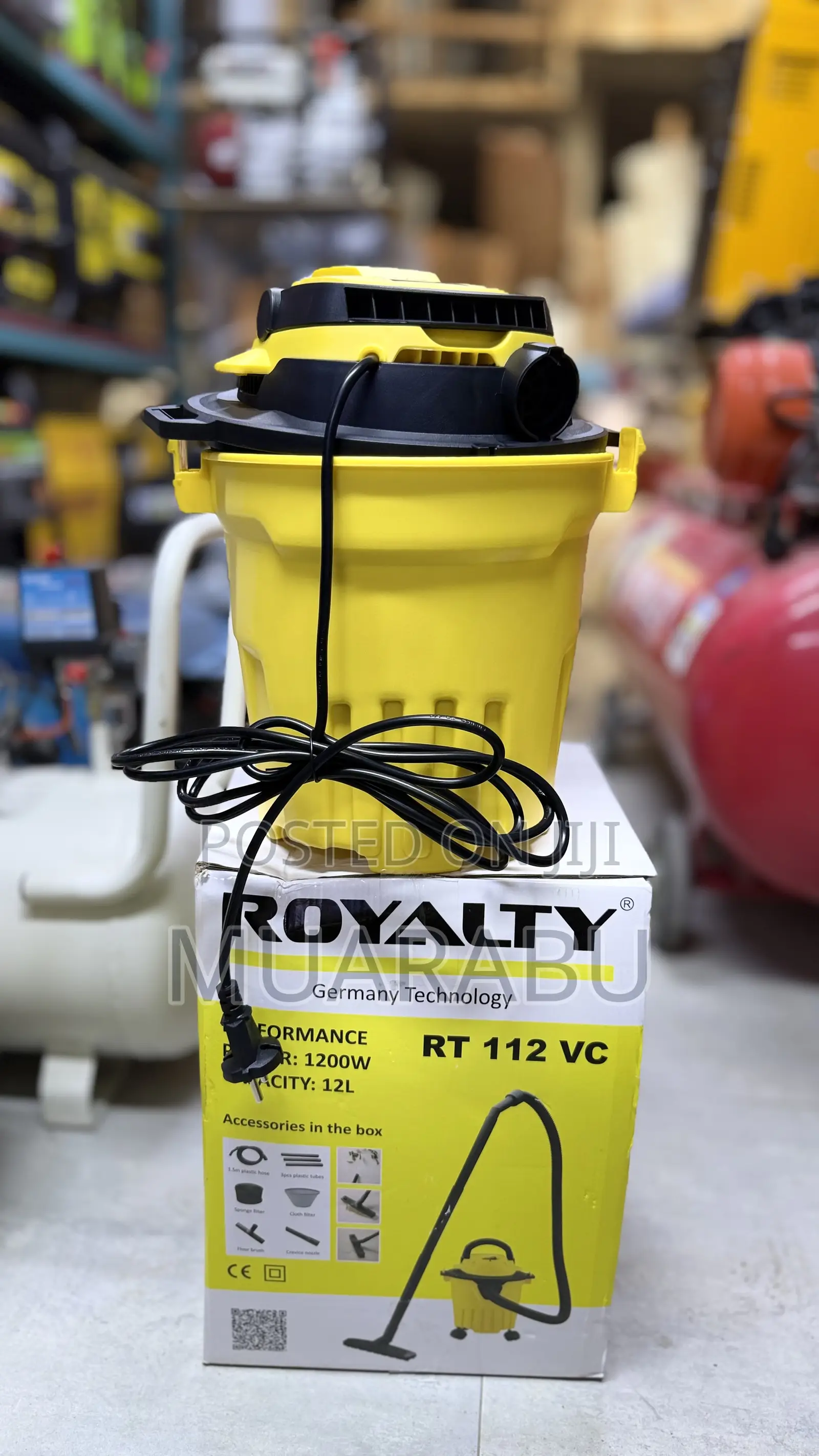 Royalty Vacuum Cleaner 12l