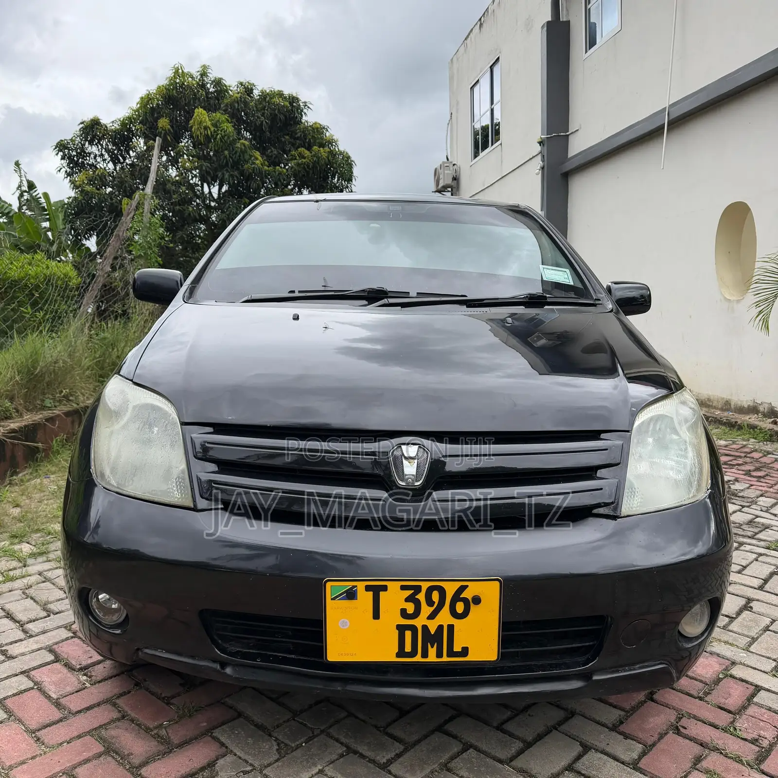 Toyota IST 2003 Black