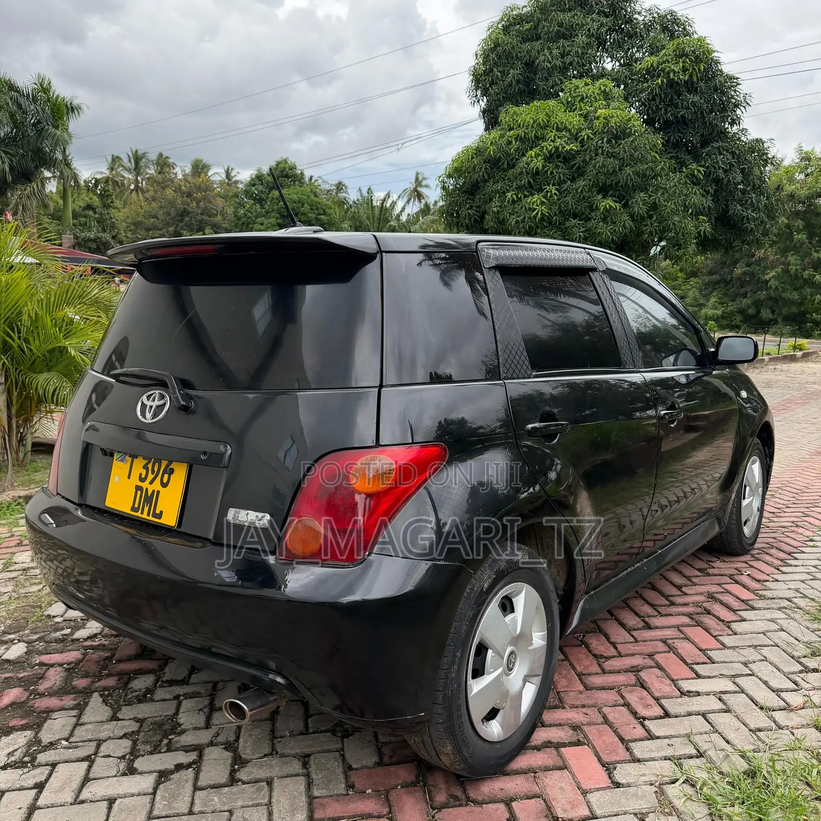 Toyota IST 2003 Black