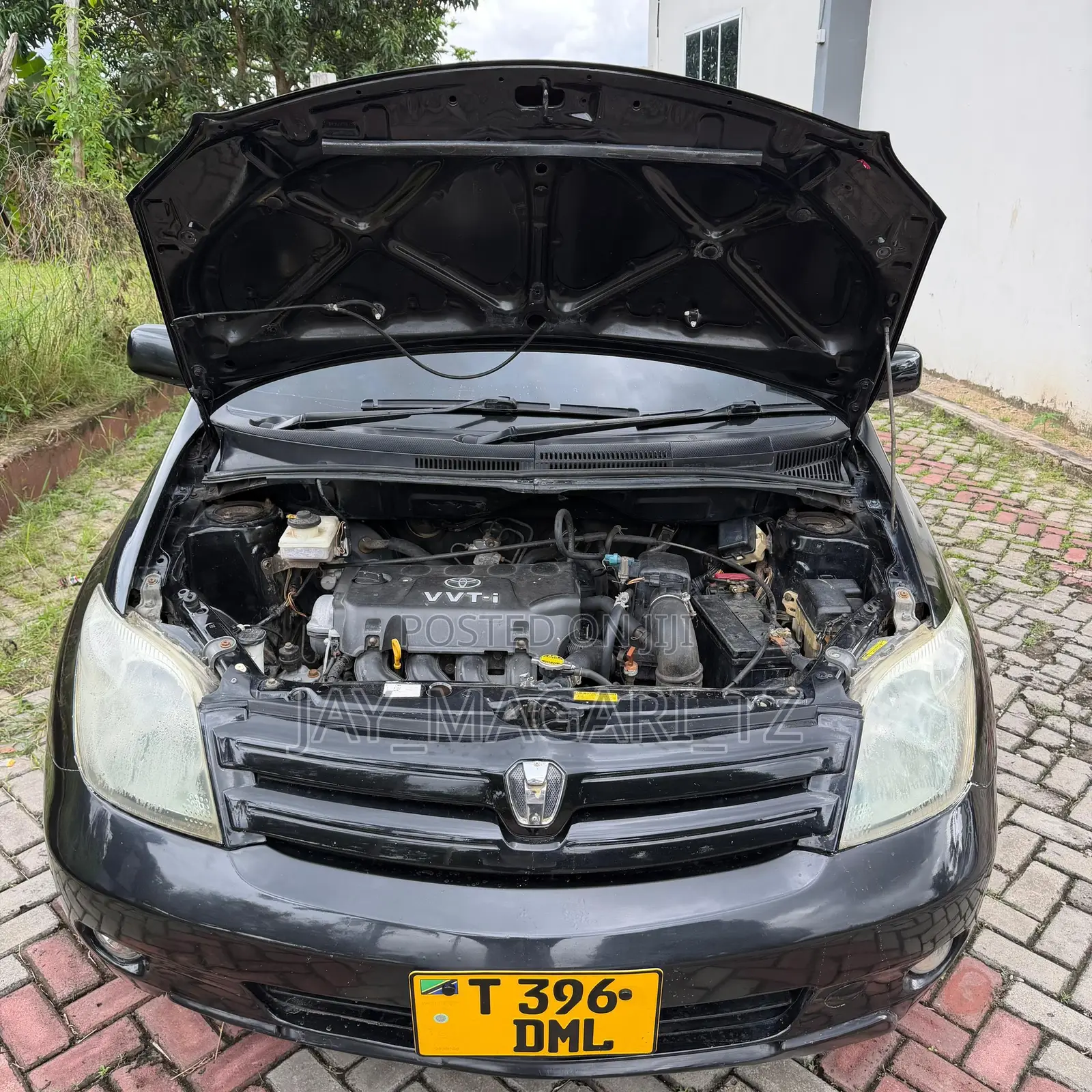 Toyota IST 2003 Black