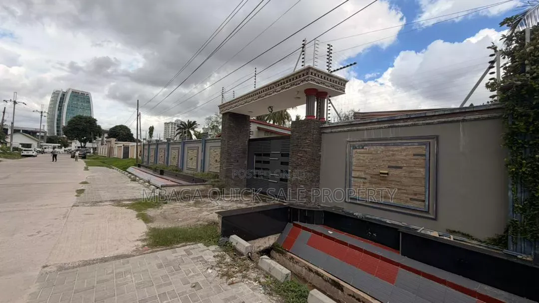 7bdrm House in Mikocheni for rent