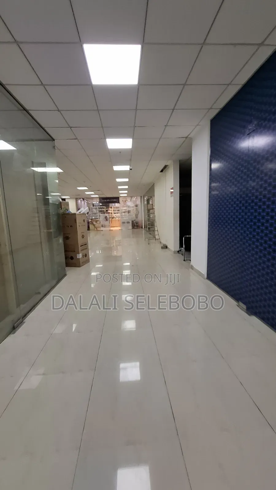 Big Office Space at Mliman Cty Area Flow 1