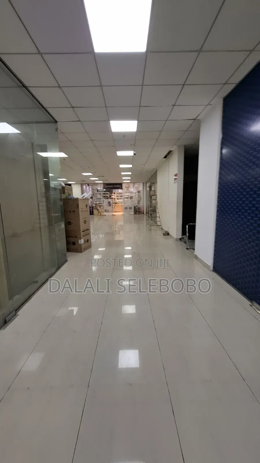 Big Office Space at Mliman Cty Area Flow 1