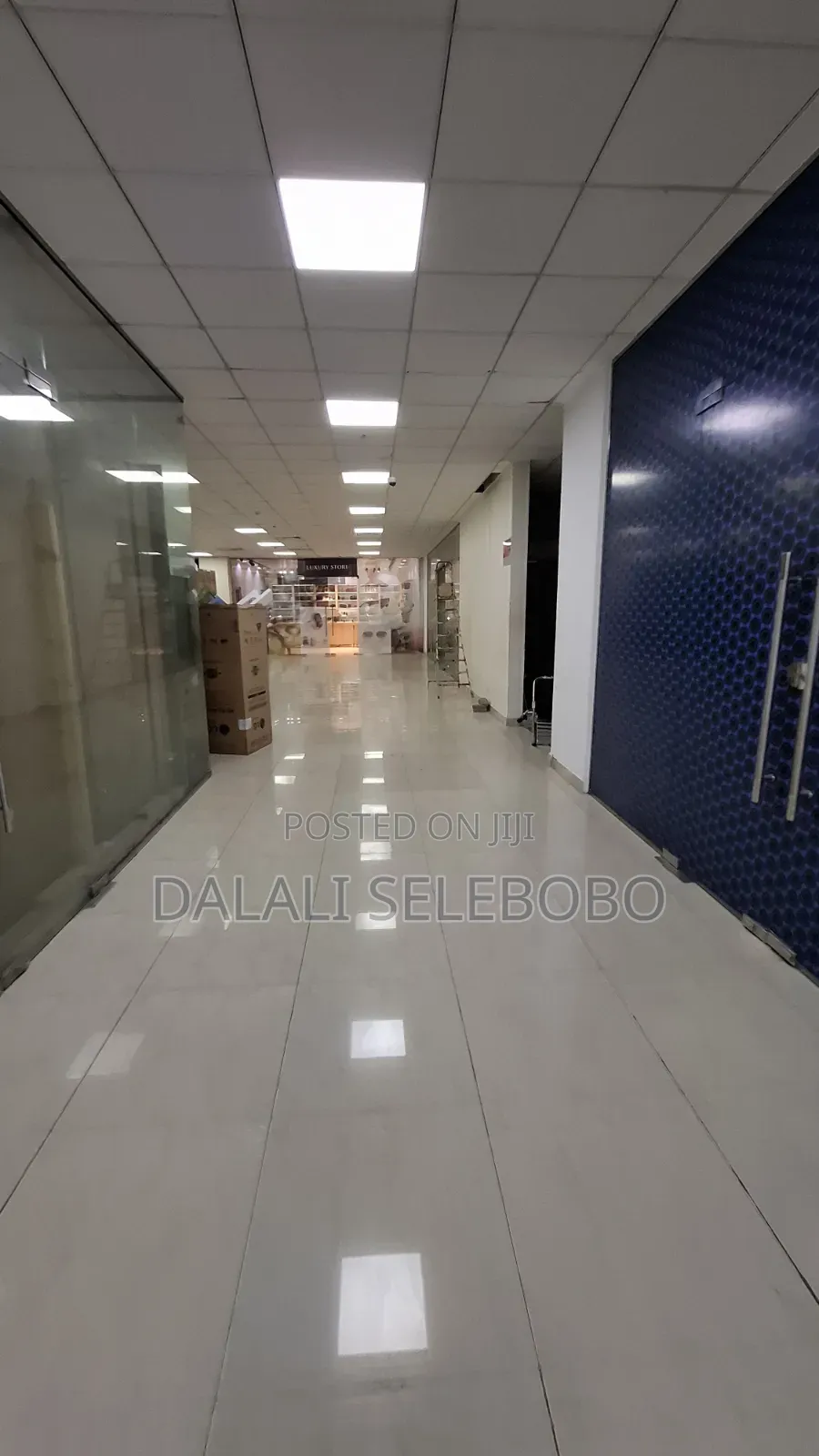 Big Office Space at Mliman Cty Area Flow 1