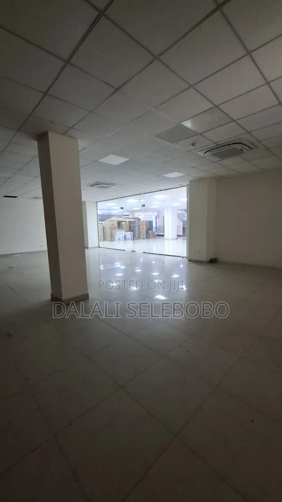 Big Office Space at Mliman Cty Area Flow 1