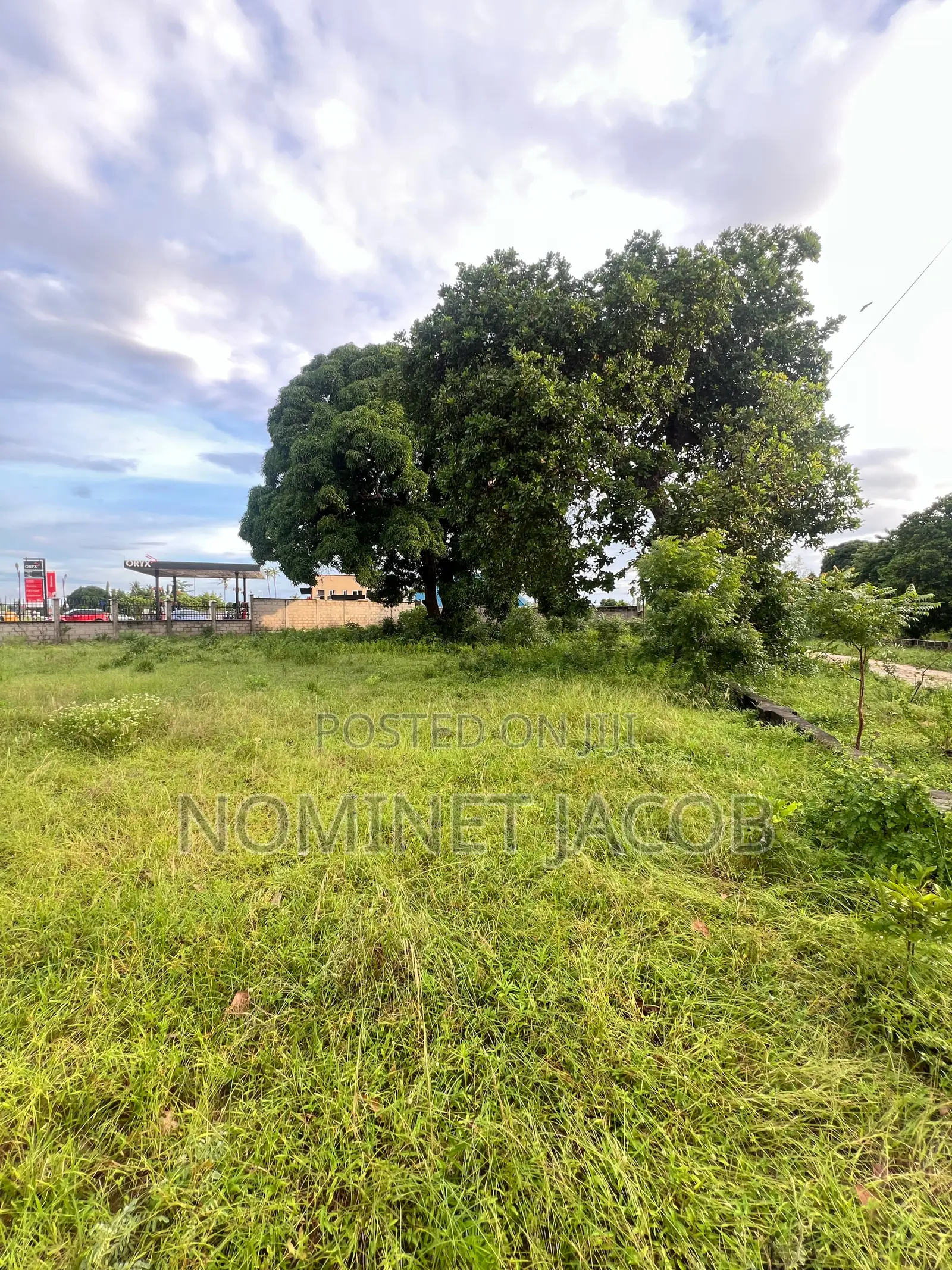 Plot For Sale Cqmt 1400