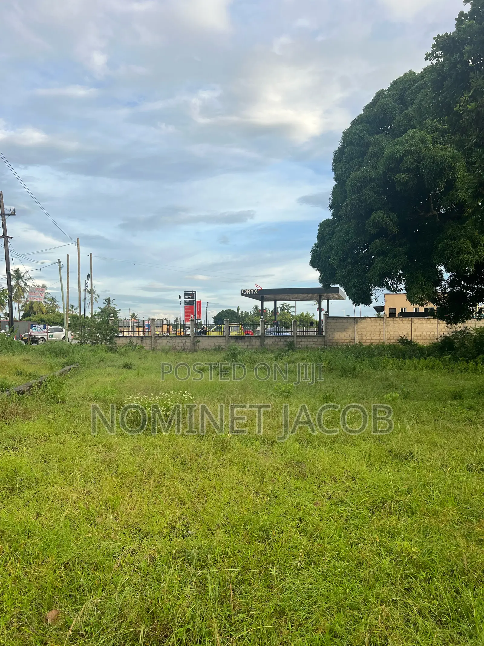 Plot For Sale Cqmt 1400