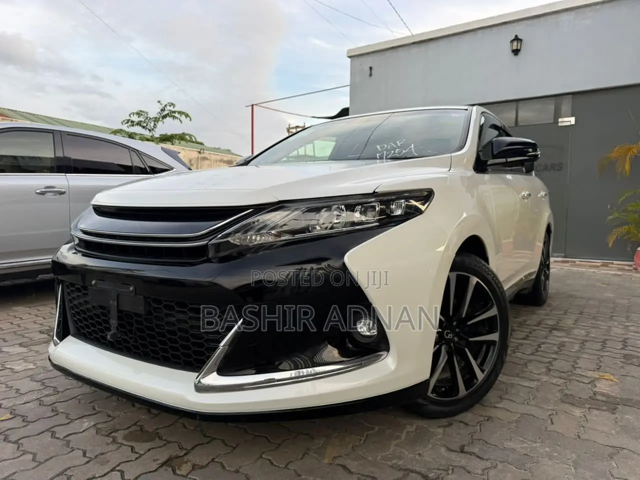 Toyota Harrier 2016 Pearl